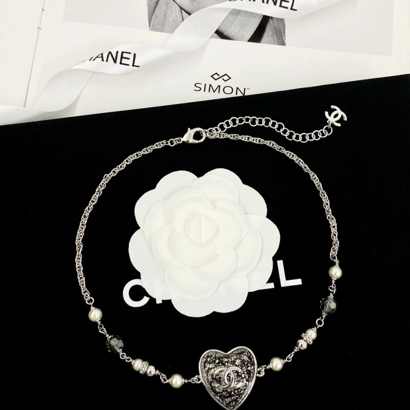 Comfortable Chanel Necklaces 225765