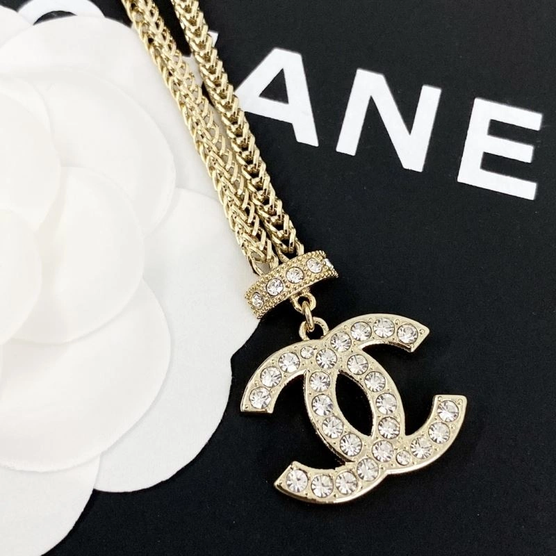 Chic Chanel Necklaces 225754