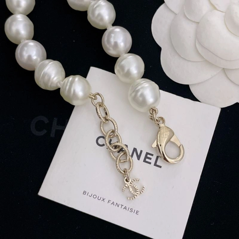 Chanel Necklaces Lightweight 225759