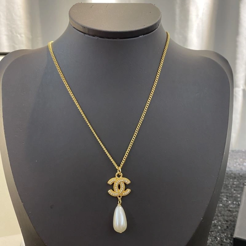 Chanel Necklaces Trendy 225750