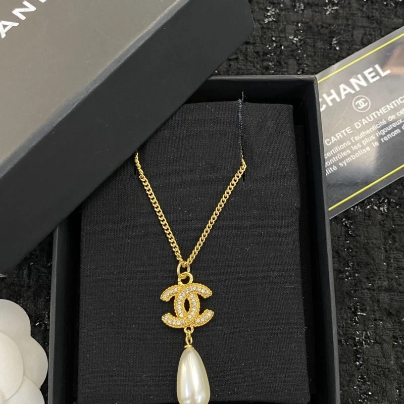 Chanel Necklaces Trendy 225750