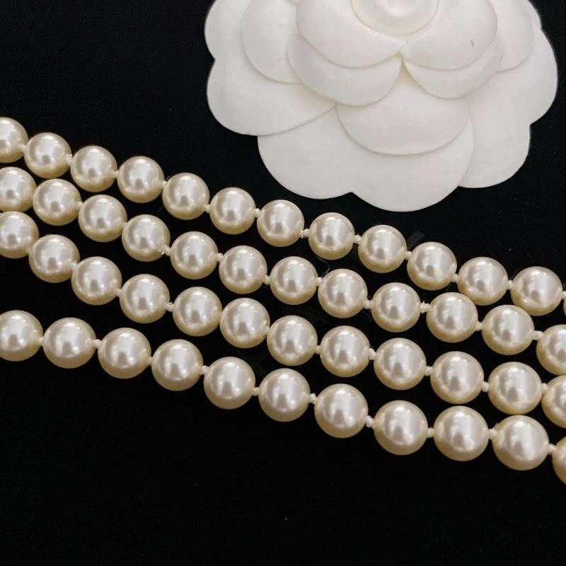 Minimalist Chanel Necklaces 225752