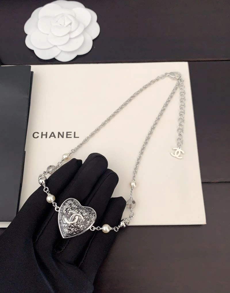 Chanel Necklaces Effortless 225743
