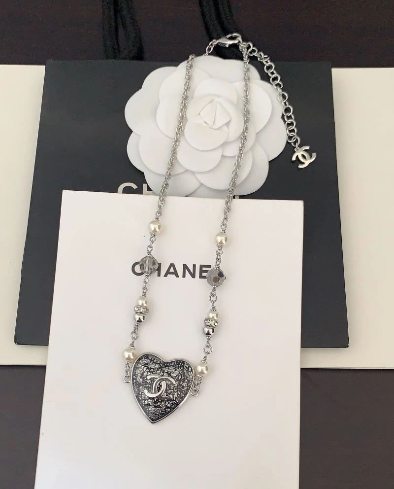 Chanel Necklaces Effortless 225743