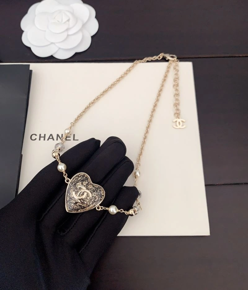 Chic Chanel Necklaces 225745