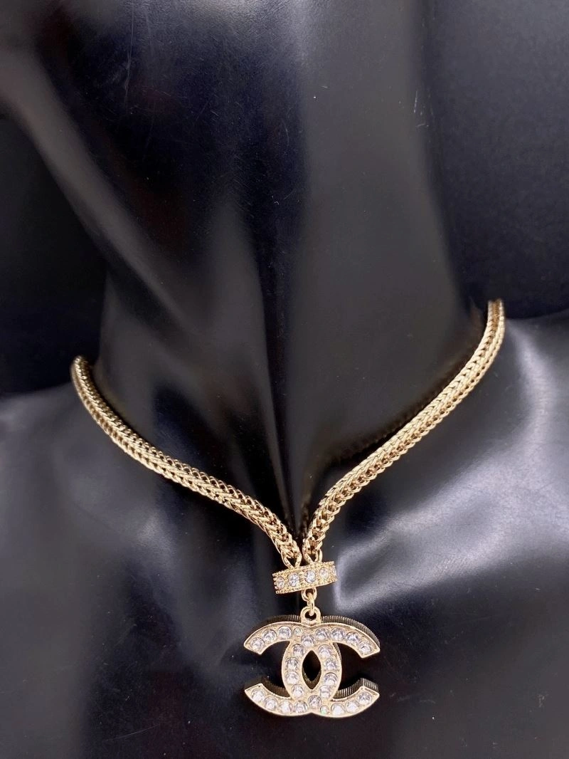 Chanel Necklaces WellDesigned 225762