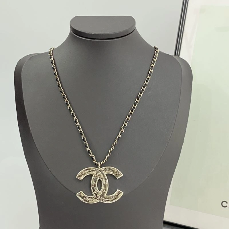 Chanel Necklaces Unisex 225734
