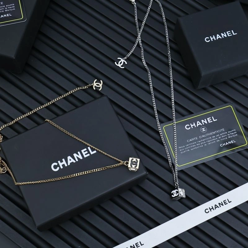 NewStyle Chanel Necklaces 225744