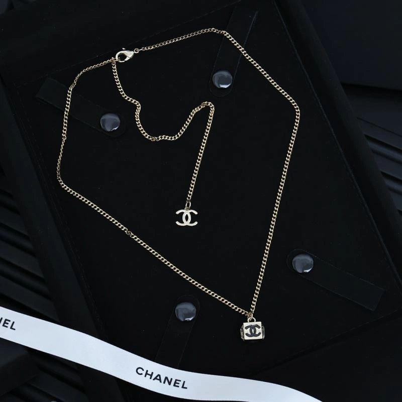 NewStyle Chanel Necklaces 225744