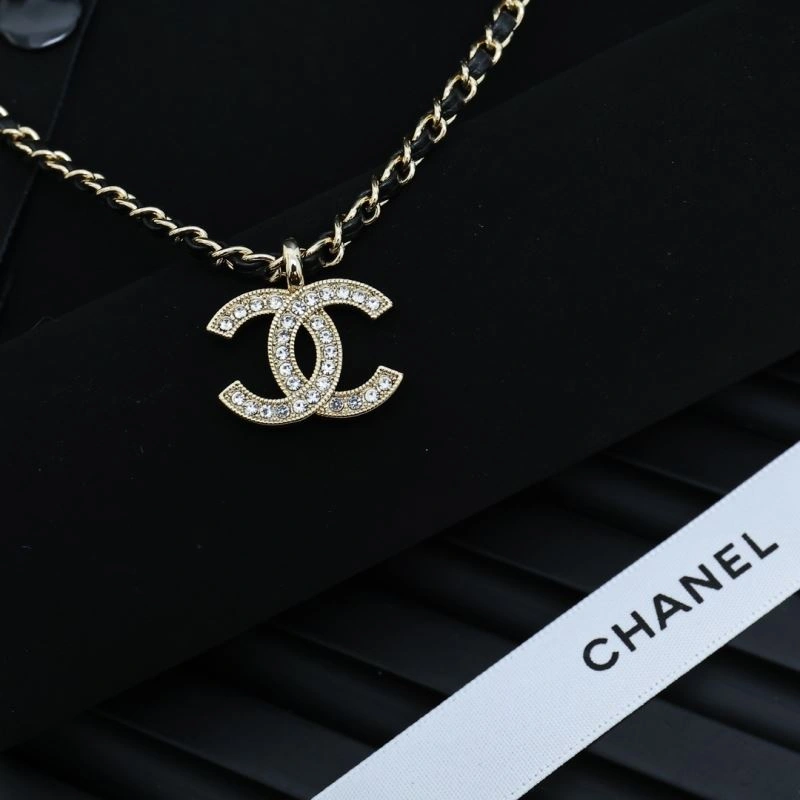 Chic Chanel Necklaces 225736