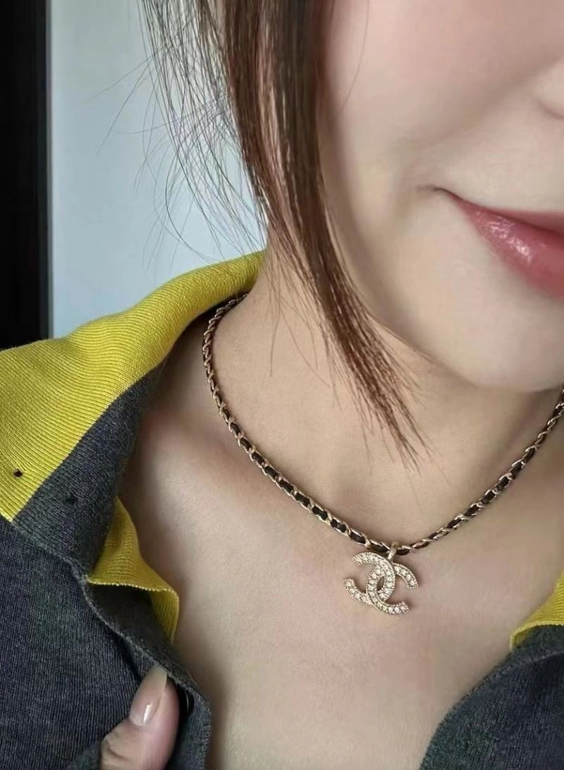 Chic Chanel Necklaces 225736