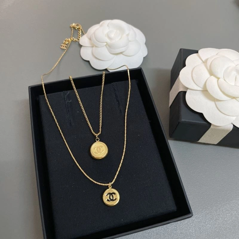 Premium Chanel Necklaces 225732