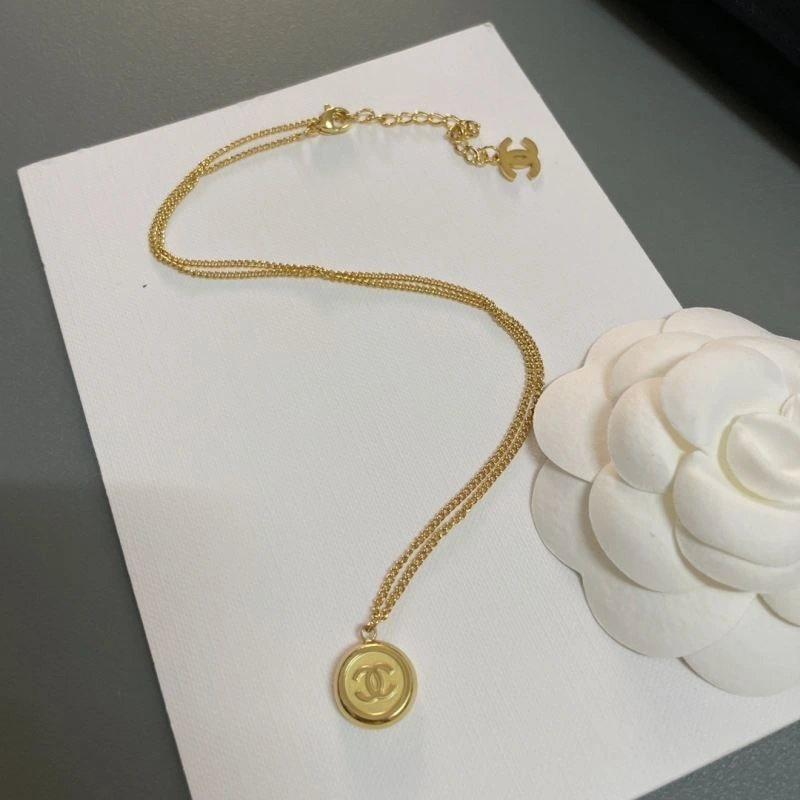Premium Chanel Necklaces 225732