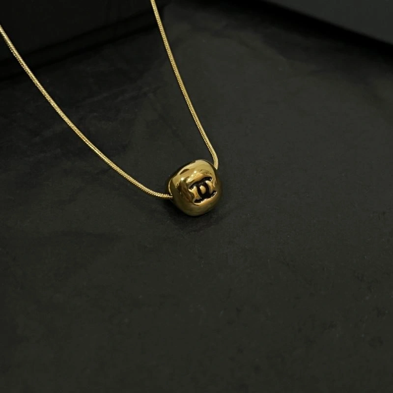 Refined Chanel Necklaces 225724