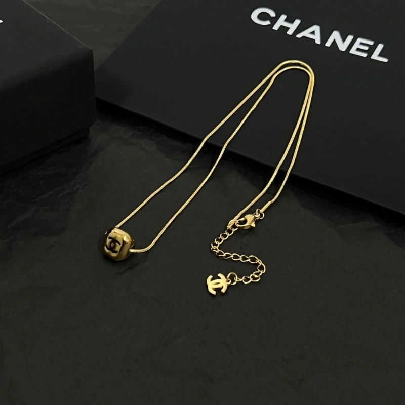 Refined Chanel Necklaces 225724