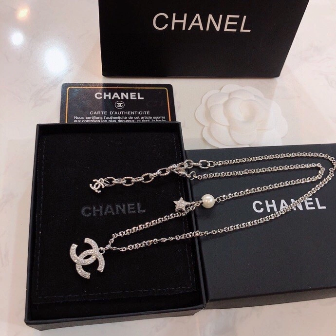 Chanel Necklaces Affordable 225742