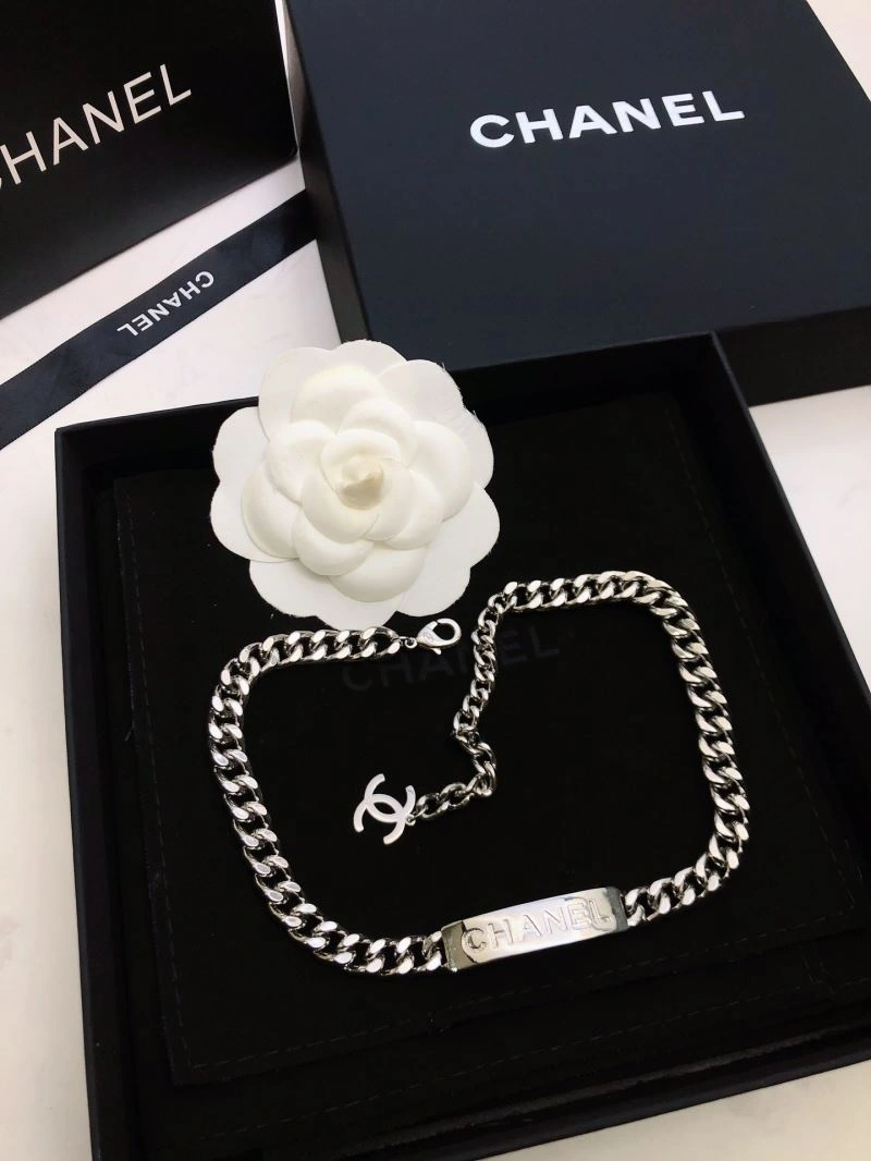 Chanel Necklaces Efficient 225718