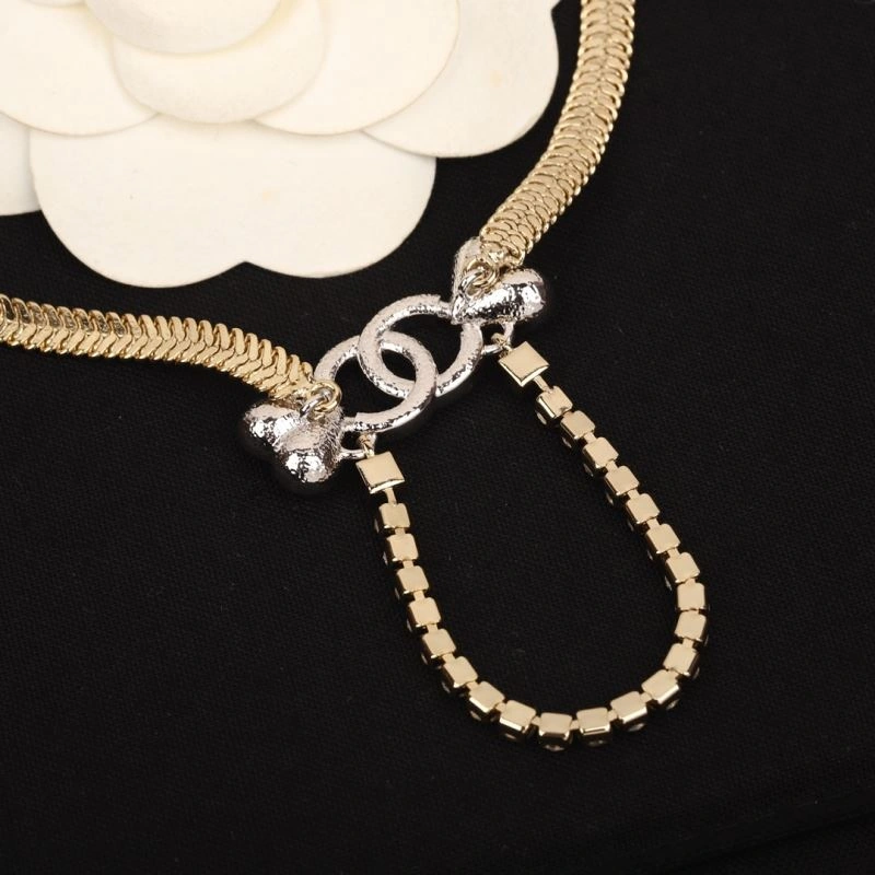 Chanel Necklaces Casual 225788