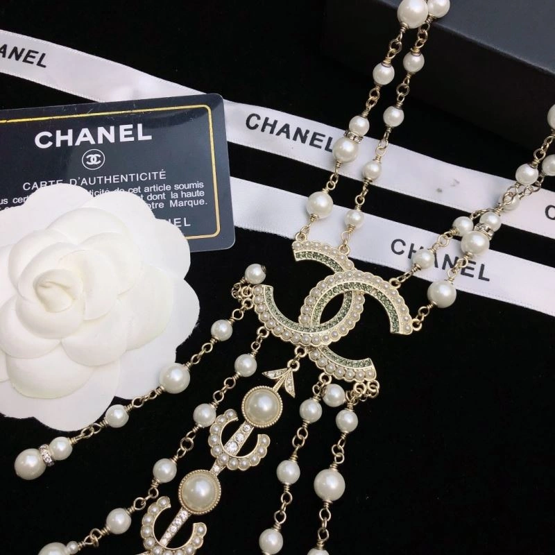 Neat Chanel Necklaces 225711
