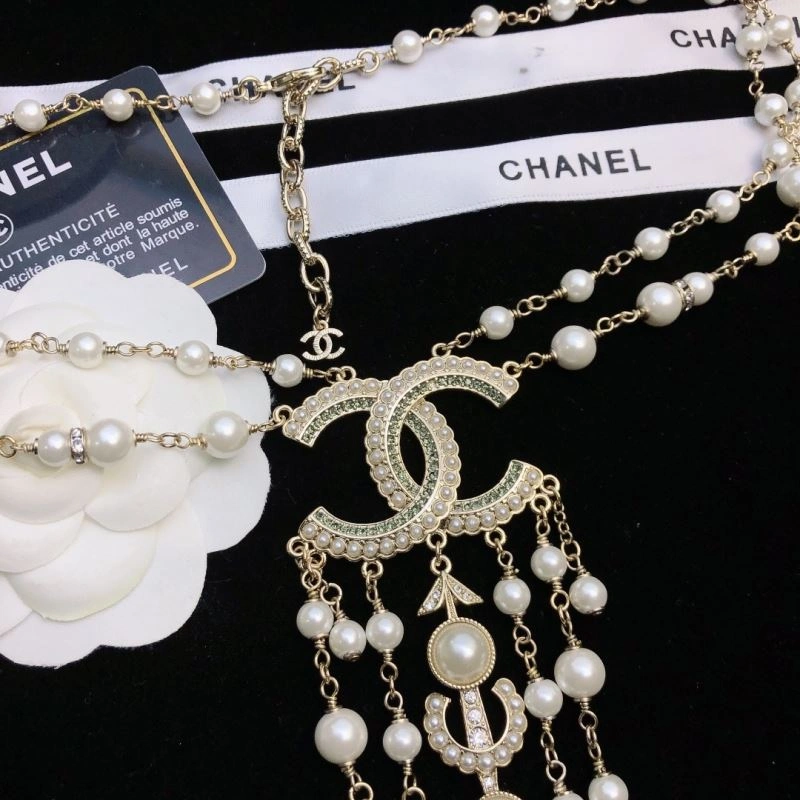 Neat Chanel Necklaces 225711
