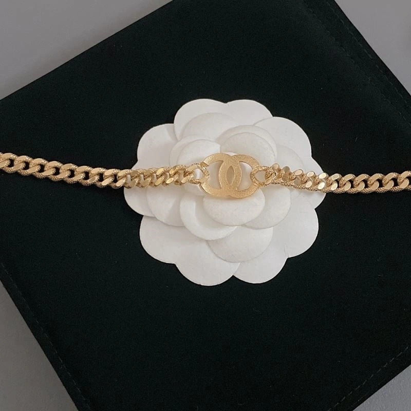 Comfortable Chanel Necklaces 224801