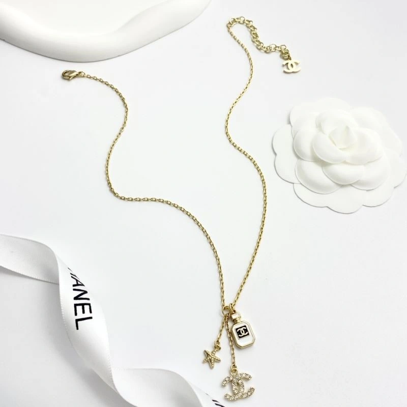 StreetReady Chanel Necklaces 224799