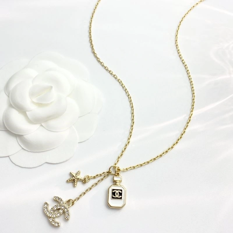 StreetReady Chanel Necklaces 224799