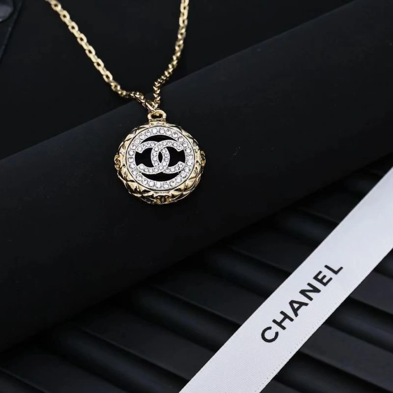 Cozy Chanel Necklaces 224744
