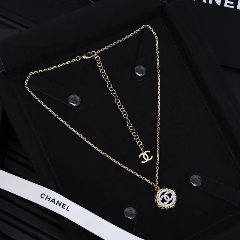 Cozy Chanel Necklaces 224744