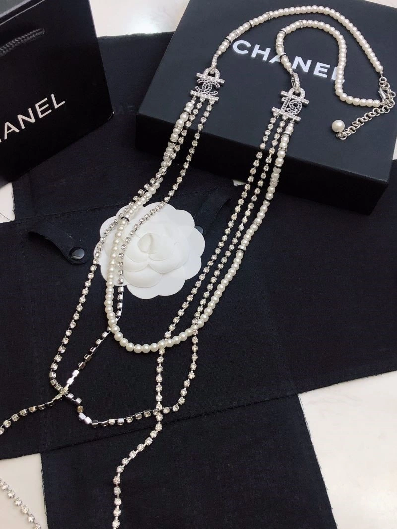 FreshLook Chanel Necklaces 224739