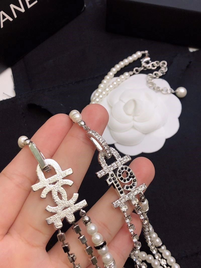 FreshLook Chanel Necklaces 224739
