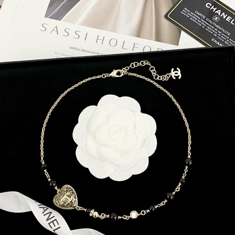Sustainable Chanel Necklaces 224711