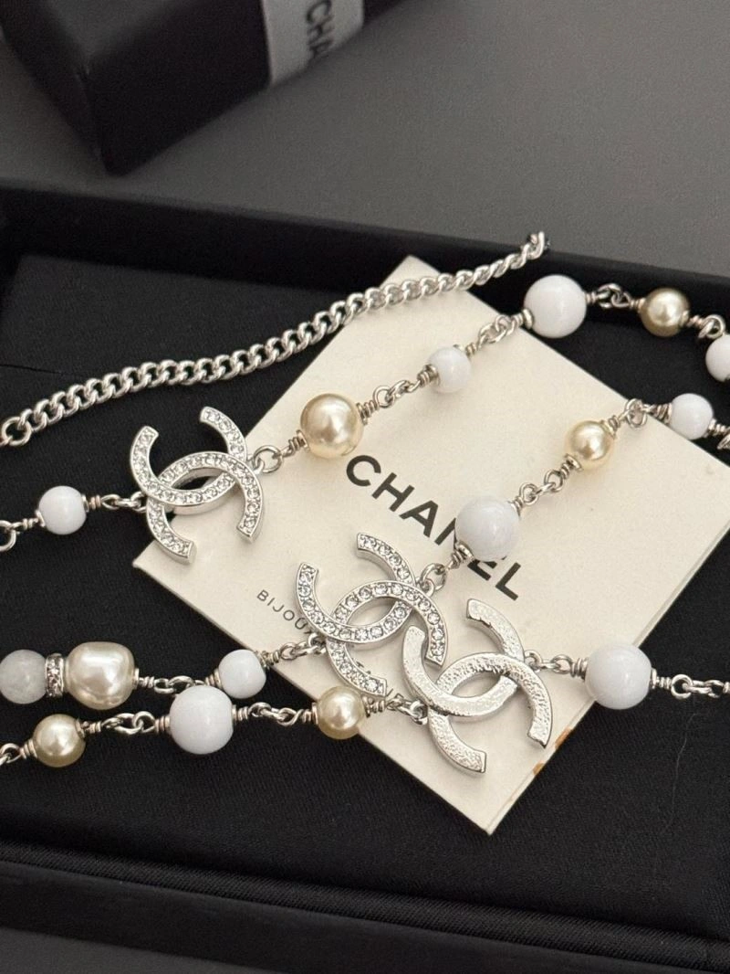 Chanel Necklaces Elegant 224702