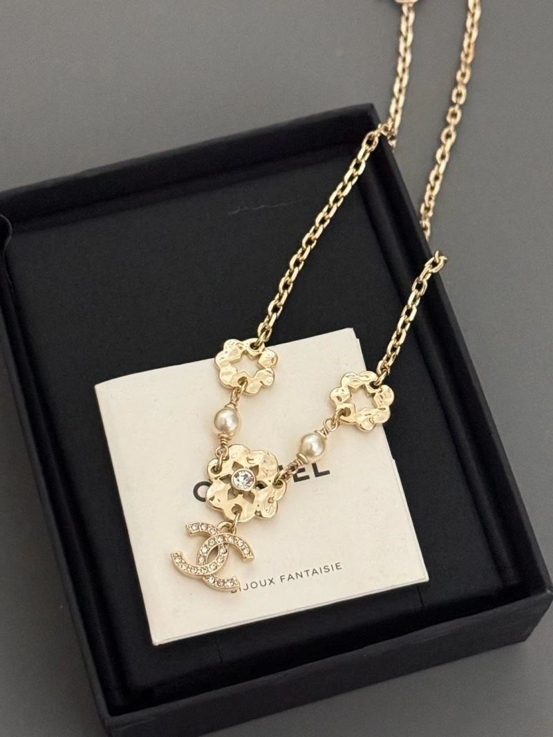 Classic Chanel Necklaces 224695