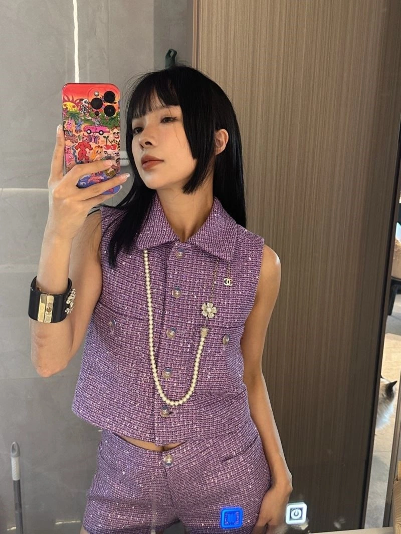 Chanel Necklaces Colorful 224678