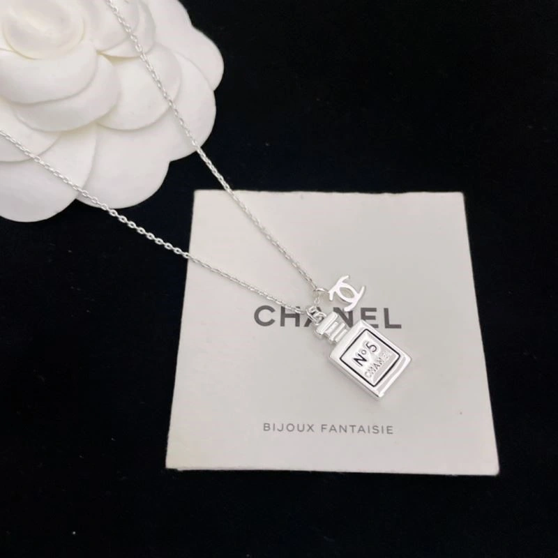 Chanel Necklaces OnTrend 224688