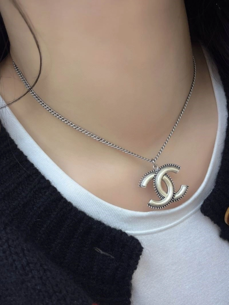 Chanel Necklaces Minimalist 224682