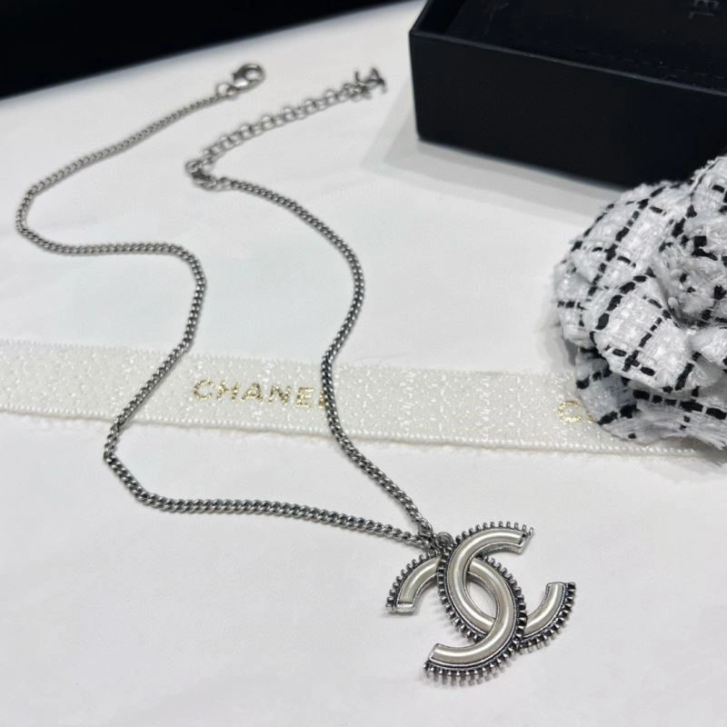 Chanel Necklaces Minimalist 224682