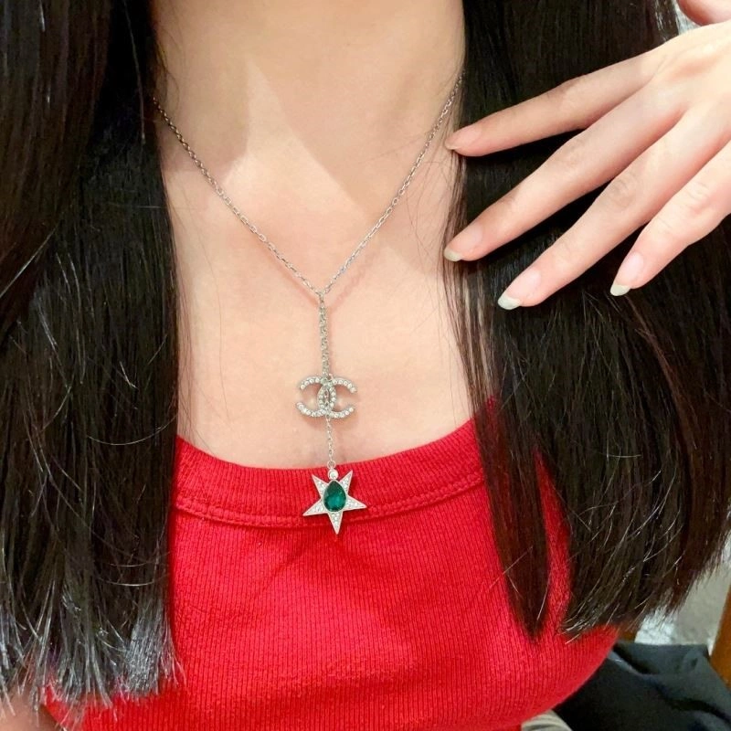 RelaxedFit Chanel Necklaces 224673