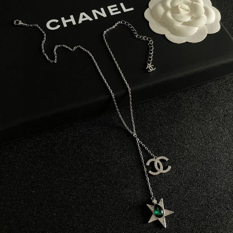 RelaxedFit Chanel Necklaces 224673