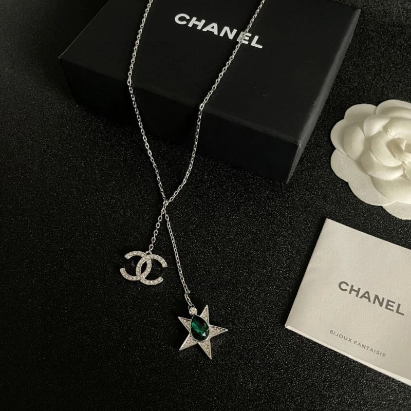 RelaxedFit Chanel Necklaces 224673