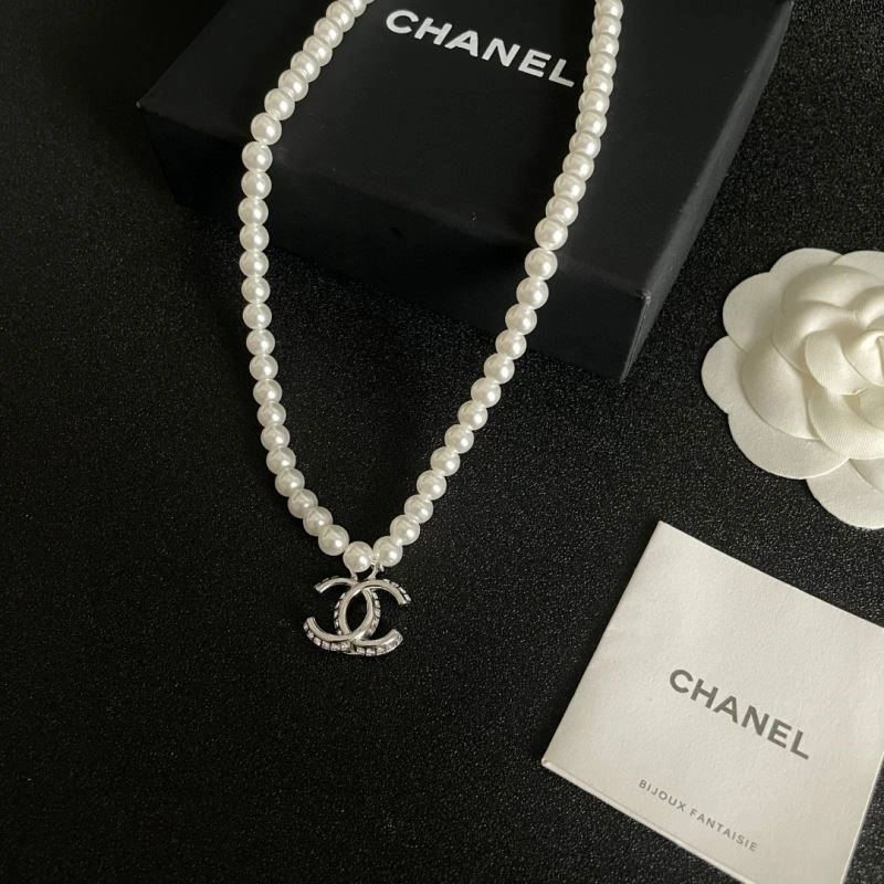 Stylish Chanel Necklaces 224667