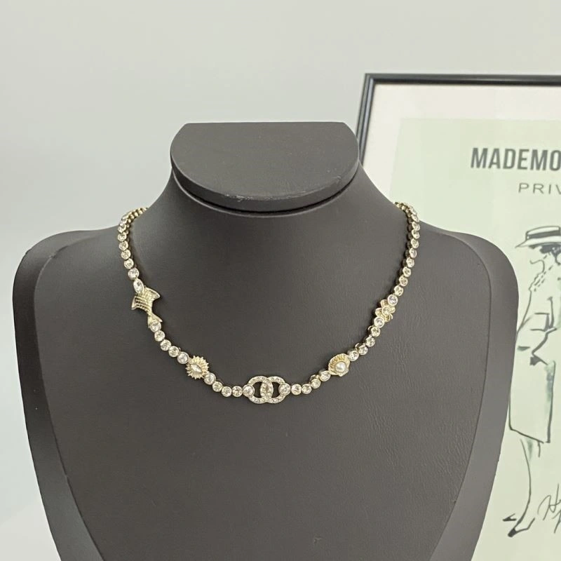 Youthful Chanel Necklaces 224666