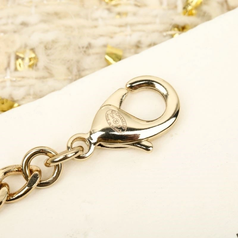 Stylish Chanel Necklaces 224660