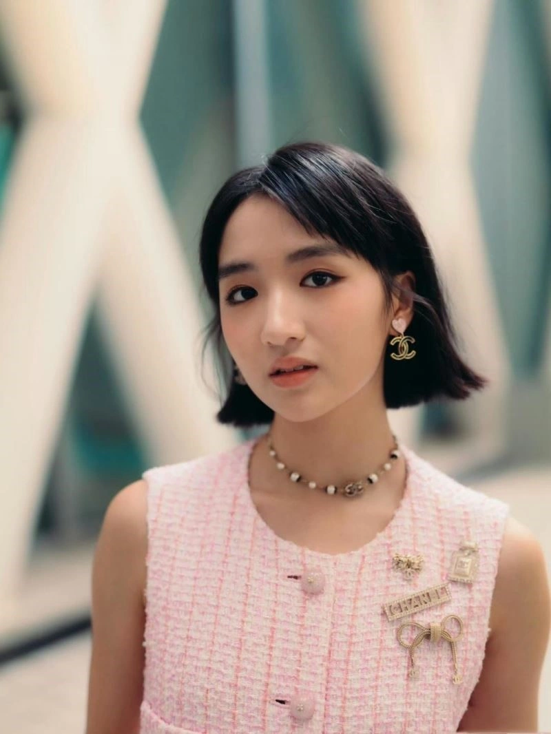 Stylish Chanel Necklaces 224660