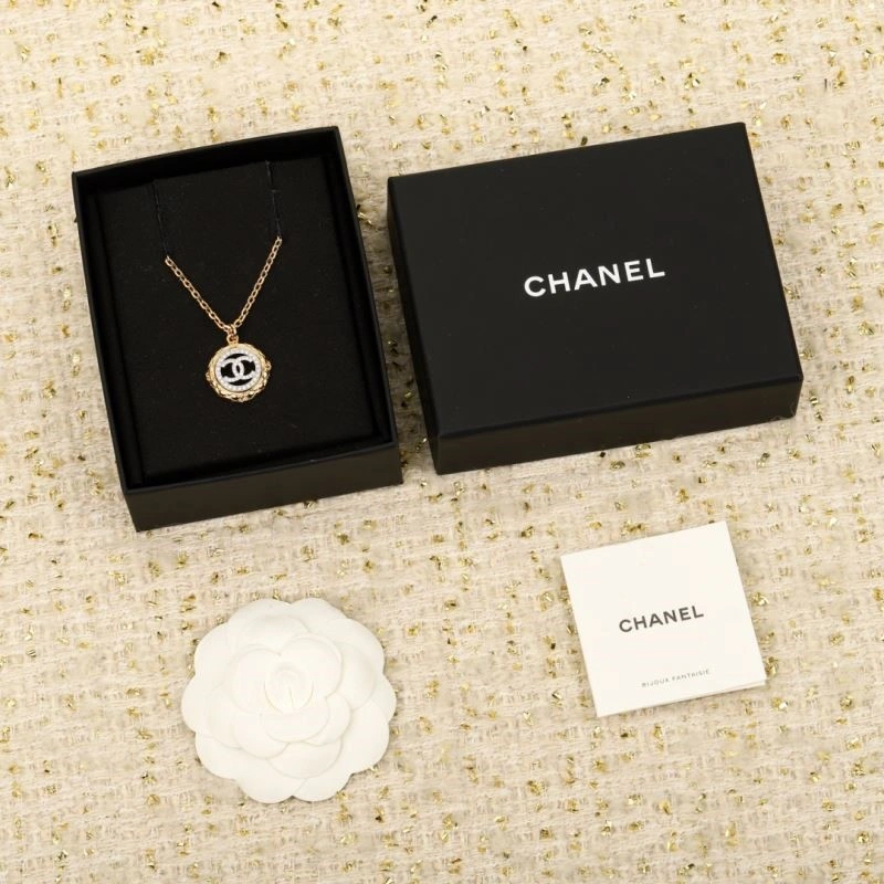 Chanel Necklaces Youthful 224726