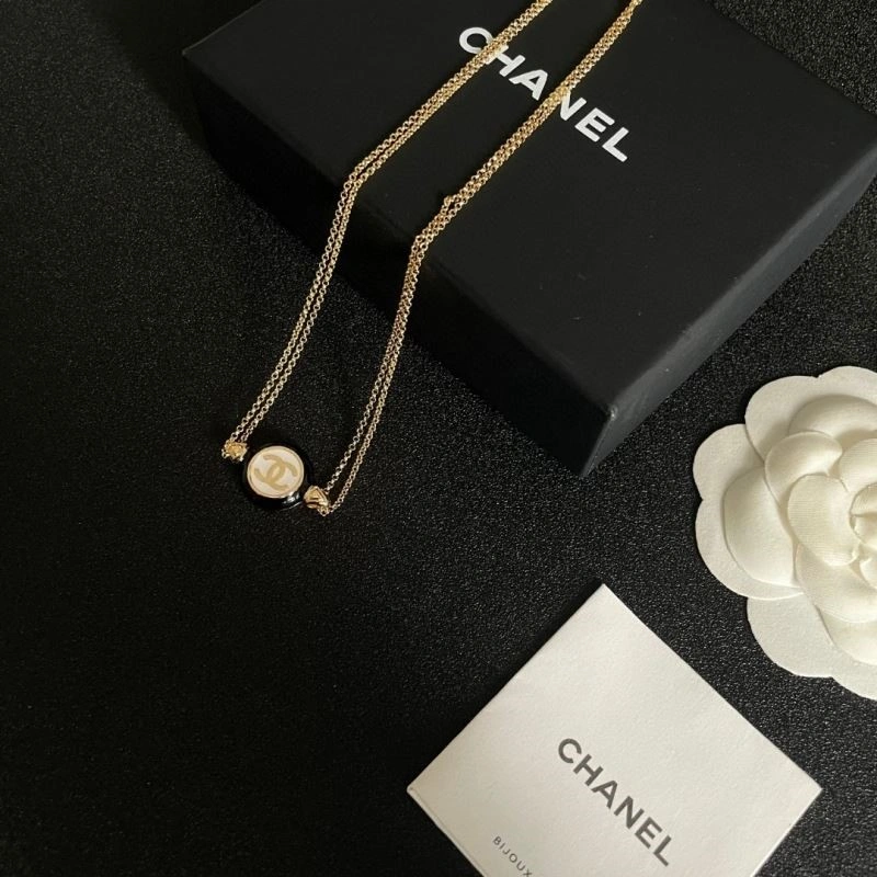 Unique Chanel Necklaces 224652