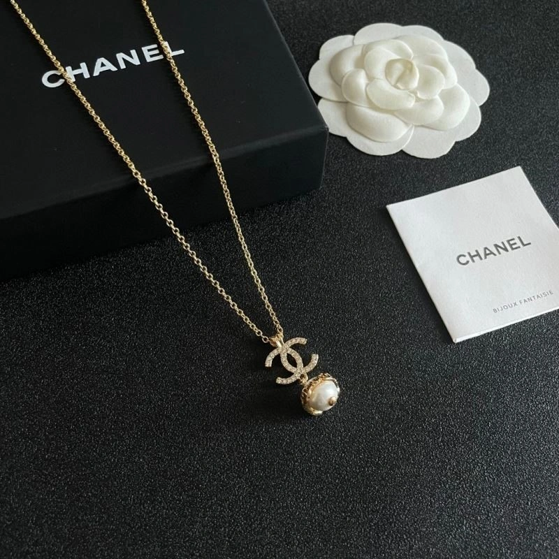 Chanel Necklaces Attractive 224697
