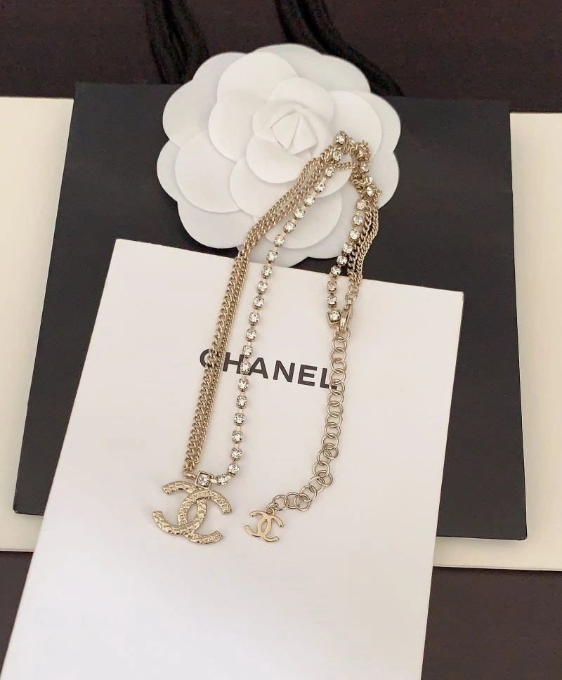 Attractive Chanel Necklaces 224649