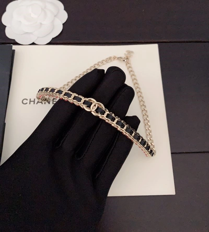 Stylish Chanel Necklaces 224653